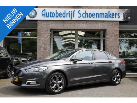 Ford Mondeo 2.0 IVCT HEV Titanium RUITVERWARMING ALL-SEASONS NAVI DAB 18"LMV SFEERVERLICHTING 2xPDC 