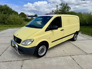Mercedes-Benz Vito 109 CDI airco 2 zits trekhaak (bj 2010)