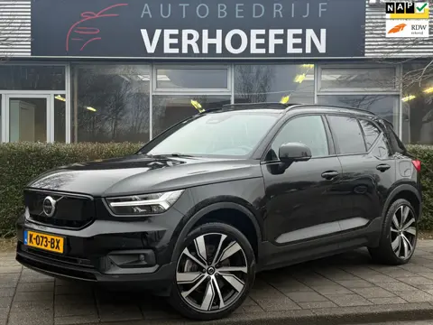 Volvo XC40 Recharge P8 AWD R-Design - PANORAMADAK - APPLE CARPLAY - HARMAN/KARDON - STUUR STOEL VERW