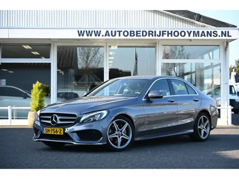 Mercedes-Benz C-klasse 180 AMG Camera Stoelverwarming