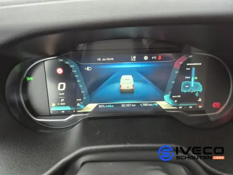 Iveco Daily 35S21V A8 Luchtvering - Automaat - 207PK - Trekhaak