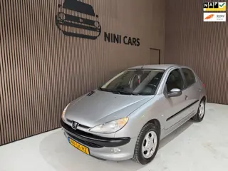 Peugeot 206 1.6-16V Gentry Leer/4x elek ramen