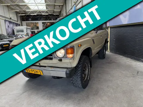 Toyota Land Cruiser 4.2 6 cilinder FJ60| eerste lak|Projekt auto!