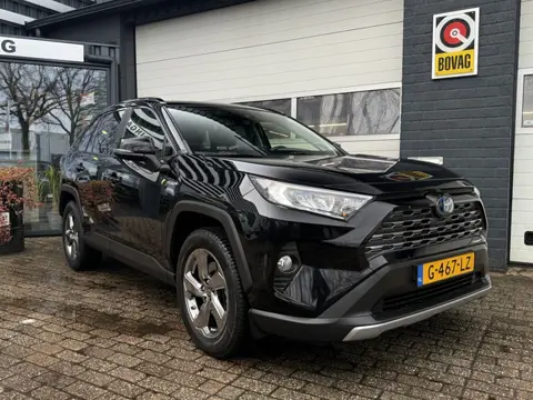 Toyota RAV4 2.5 Hybrid AWD Style 4x4 1600 kg Leer/cam/trekhaak