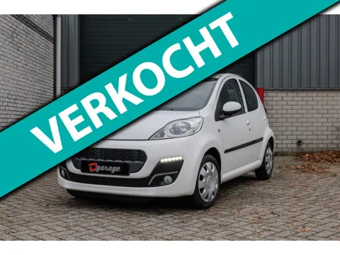 Peugeot 107 1.0 Active, nette goed onderhouden auto!