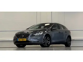 Volvo V40 2.0 T2 Summum Panoramadak Lerenbekleding Xenon Luxury-Line 100% onderhouden