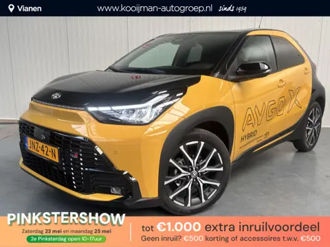 Toyota Aygo X Hybrid 115 GR Sport DEMO KORTING, DIRECT LEVERBAAR, ZEER LUXE AUTO!!!