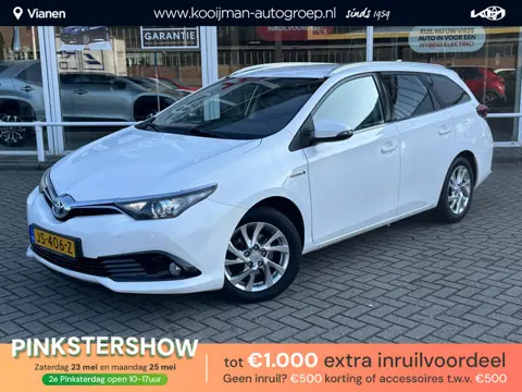 Toyota Auris Touring Sports 1.8 Hybrid Aspiration | Cruise control | Spraakbediening | Airconditioni