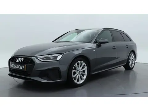 Audi A4 Avant 35 TFSI S edition Competition | 18" LMV | Navigatie | Carplay |