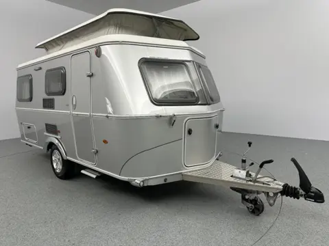 Eriba Touring 542 Zonnescherm Accu voor eigen stroom
