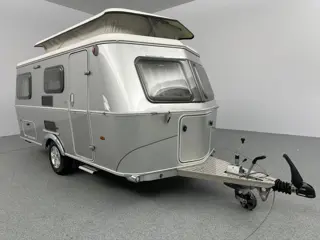 Eriba Touring 542 Zonnescherm Accu voor eigen stroom