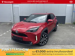 Toyota Yaris Cross 1.5 Hybrid Dynamic  incl Comfort pack, Parkeersensoren, Dode hoek detectie, stuur