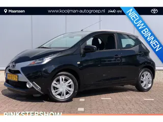 Toyota Aygo 1.0 VVT-i x-play | Navigatie | Camera | Airco