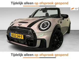 Mini Cabrio 2.0 Cooper S JCW 18'' JCW-STOELEN/NAVI/H-UP/H-KARDON/CAM/DAB/CARPLAY///