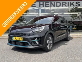 Kia e-Niro ExecutiveLine 64 kWh | SOH: 97,3% | Fase 3 | Warmtepomp | Adaptive CC | Navi |