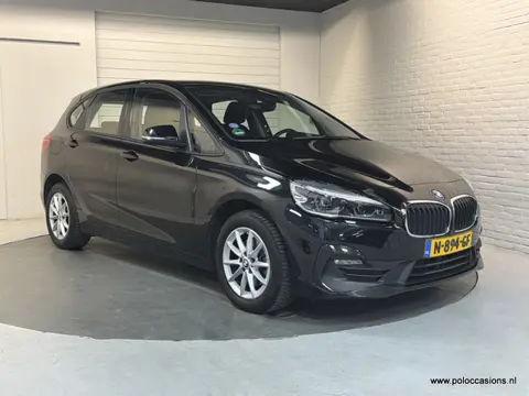 BMW 2 Serie Active Tourer 218i Head-up | Hoge instap | NL Auto | 1e eigenaar | APK 2 JR!