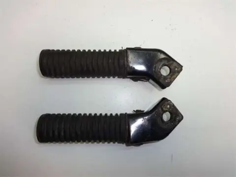 DUO VOETSTEUN SET Honda CB 450 1984 - 1988