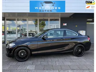 BMW 2-serie Coupé 220i High Executive NAVI|LEDER|STOEL VERW.|AUTOMAAT