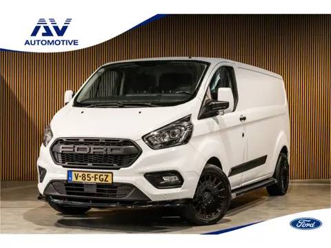 Ford Transit Custom 300 2.0 TDCI L2H1 | CarPlay | Camera | Cruise control | PDC V+A | Trekhaak | Rap
