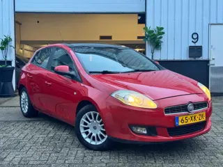 Fiat Bravo | 1.4 | Airco | Elek.Ramen | Pano dak | APK | 5DRS | 2007 |