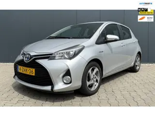 Toyota Yaris 1.5 Hybrid Lease Airco Cruise Navi Camera