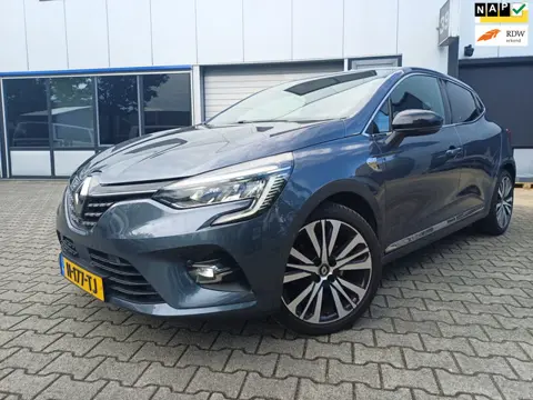 Renault Clio 1.3 TCe Initiale Paris NAVI/130PK/LED/LEDER/CAMERA/PDC
