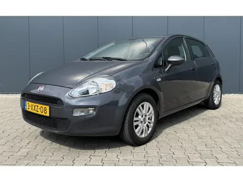 Fiat Punto Evo 1.2 lounge Airco 5 deurs Nieuw APK