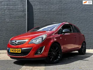 Opel Corsa 1.4-16V Cosmo | Pano | Stuur/Stoelverwarming