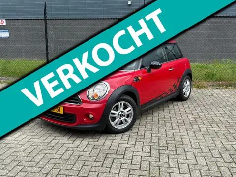 Mini Cooper 1.6 One |Navigatie| |CruiseControl| |Airco| |Business-Line|