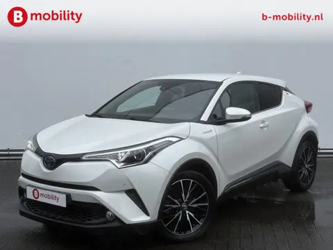 Toyota C-HR 1.8 Hybrid Executive Trekhaak Adaptive Cruise | Achteruitrijcamera | Leer | Stoelverwarm