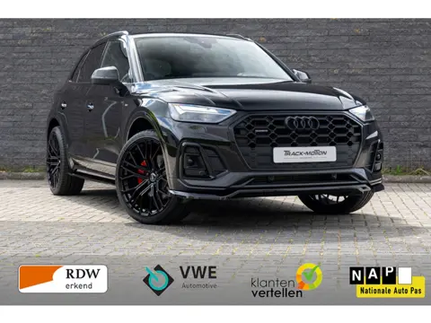 Audi Q5 50 TFSI e S edition Competition Black & Black