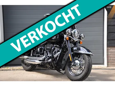 Harley Davidson FLHCS Heritage Softail Classic 114 13500 KM 5HD
