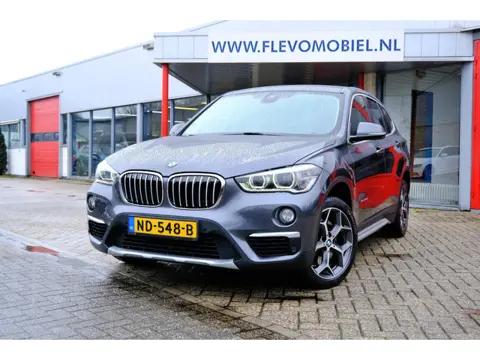 BMW X1 SDrive20d Centennial High Executive Aut. Navi|Leder|HUD|Sportstoelen|LMV