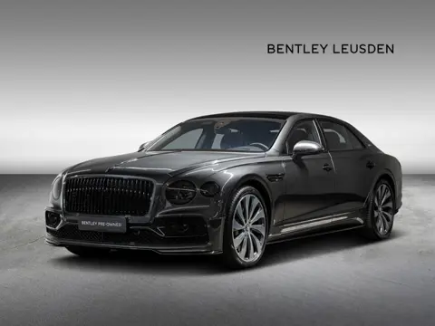 Bentley Flying Spur V8 |First Edition|Touring|Rotating|B&O