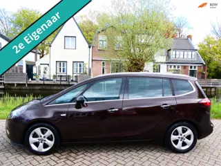 Opel Zafira Tourer 1.4 Cosmo 7 Persoons 2e eig. Clima Navi Trekhaak 1250kg.