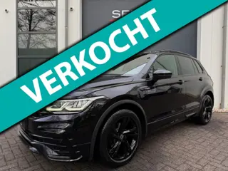 Volkswagen Tiguan 1.5 TSI R-Line 150 Pk Pano/ACC/HUD/IQ Light/Matrix/Climate/Key Less/Car Play/Andro