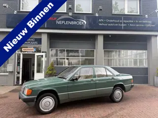 Mercedes-Benz 190 2.0 Bj 1988 Automaat Uniek Schuurvonds moet gezien worden !!