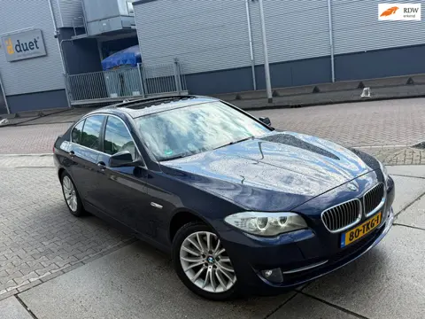 BMW 5-serie 520i High Executive Pano Volledig onderhouden Automaat Leer
