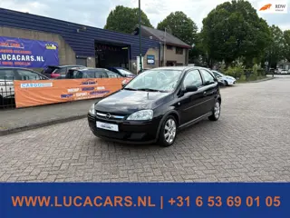 Opel Corsa 1.2-16V Silverline AIRCO + NIEUWE APK!