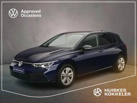 Volkswagen Golf Life Business 1.0 eTSI 110pk DSG Automaat Trekhaak, Adaptive cruise control, Achteru