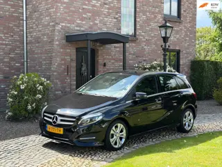 Mercedes-Benz B-klasse 180 Prestige Automaat Navi Led PDC