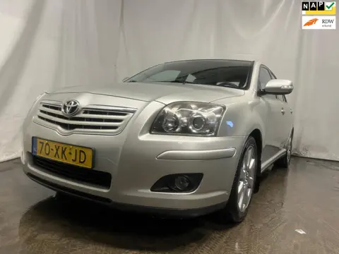 Toyota Avensis 2.0 VVTi Luna Business SCHADEAUTO!
