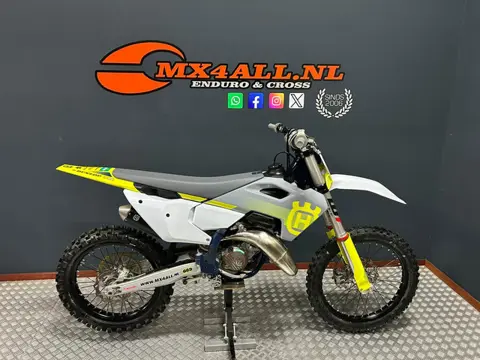 KTM Husqvarna TC 125 TBi 2024 no KTM 125 SX (bj 2024)