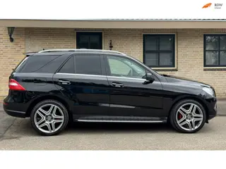 Mercedes-Benz M-klasse ML 350 4MATIC | FULL OPTIONS
