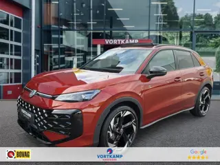 VOLKSWAGEN T-ROC 1.5 eTSI R-LINE TREKHAAK/PANO-DAK/ELEK-KLEP/CAMERA/ACC/IQ/STOEL+STUURVERW