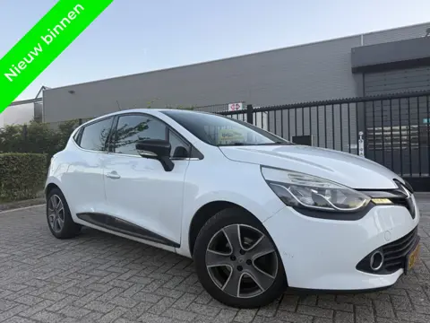 Renault Clio 1.5 dCi Night&Day Clima Bleutooth Parksensoren