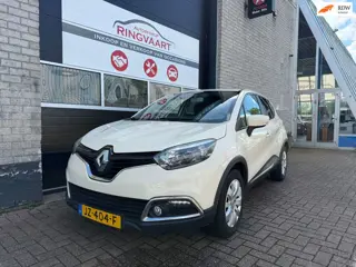 Renault Captur 0.9 TCe Expression Met 1 JAAR APK