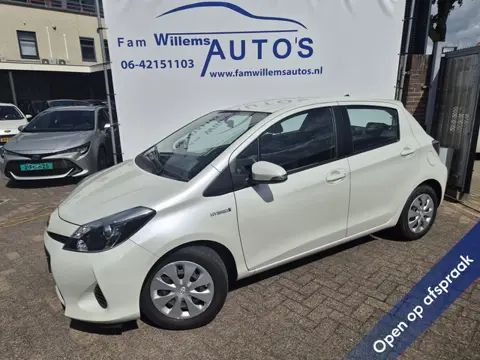 Toyota Yaris 1.5 Full Hybrid Asp. NL NAP (bj 2013)