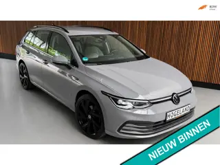 Volkswagen Golf Variant 1.5 eTSI Style DSG Camera Led Carplay Trekhaak