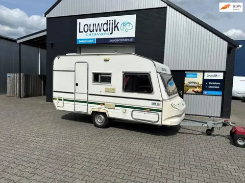 CHATEAU Chiara 395 T ’96 (Vastbed, Treinzit)